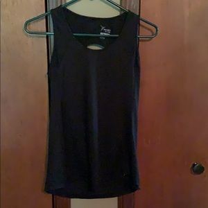 Key hole work out tank